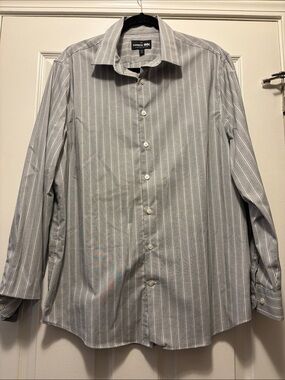 Express Men’s Gray Pinstripe Dress Shirt
